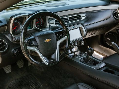 Used 2012 Chevrolet Camaro SS RWD image 11