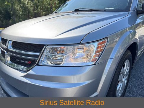 Used 2020 Dodge Journey SE w/ SE Popular Equipment Group FWD image 5