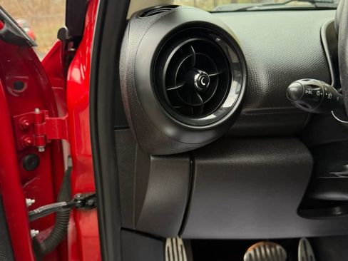 Used 2015 MINI Cooper Countryman S image 37