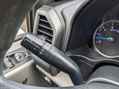 Used 2019 Ford F250 XL w/ STX Appearance Package image 44