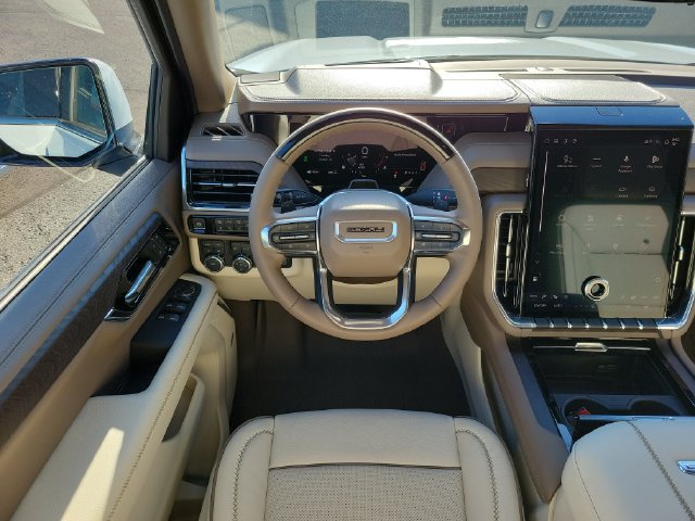 New 2027 GMC Yukon Denali w/ Denali Reserve Package AWD/4WD image 9