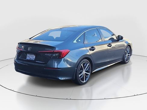 Used 2023 Honda Civic Touring image 5