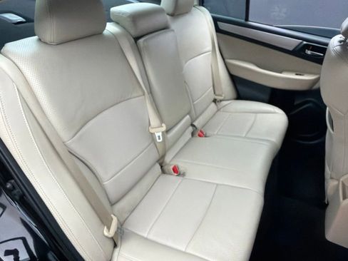 Used 2015 Subaru Legacy 2.5i Premium w/ Moonroof Package AWD/4WD image 25