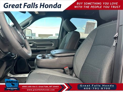 Used 2026 RAM 2500 Big Horn AWD/4WD image 16