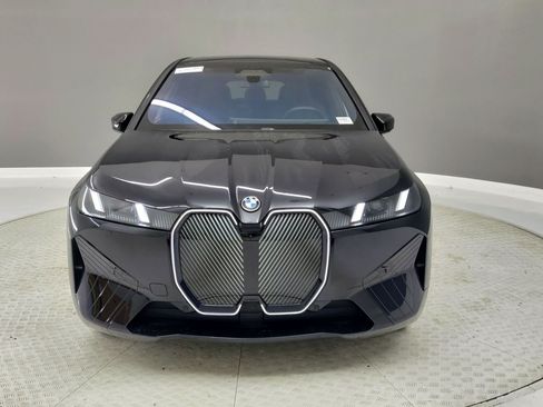 Used 2026 BMW iX xDrive60 AWD/4WD image 2