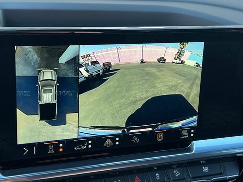 New 2026 GMC Sierra 1500 SLT w/ SLT Premium Plus Package image 18