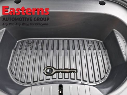 Used 2023 Tesla Model 3 Standard Range image 7