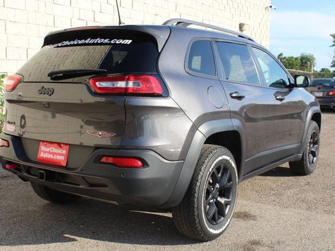 Used 2018 Jeep Cherokee Trailhawk w/ Quick Order Package 25L image 5