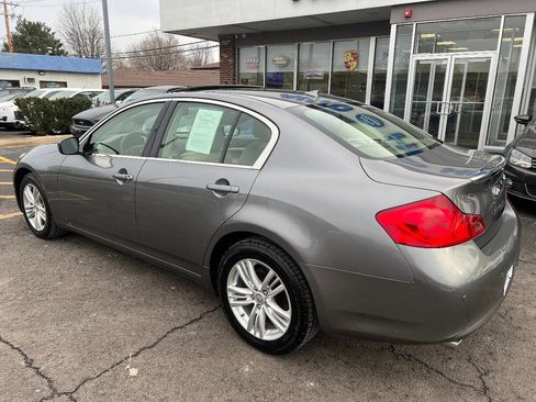 Used 2012 INFINITI G37 x w/ Premium Pkg image 12