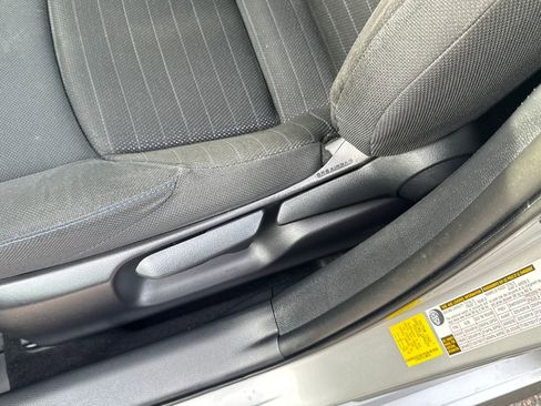 Used 2020 Toyota Corolla SE image 48