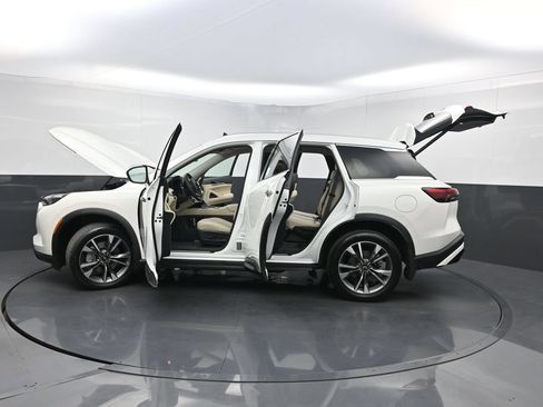 Used 2023 INFINITI QX60 Luxe w/ Cargo Package FWD image 40