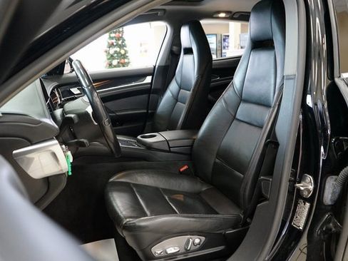 Used 2010 Porsche Panamera S image 2
