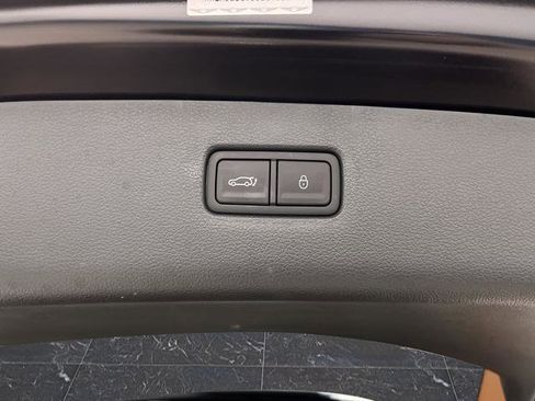 Used 2025 Genesis GV80 3.5T Advanced image 16