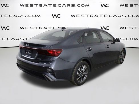Used 2023 Kia Forte LXS w/ LXS Technology Package image 41