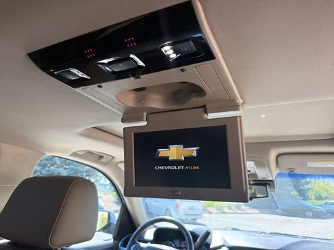 Used 2017 Chevrolet Tahoe Premier AWD/4WD image 18