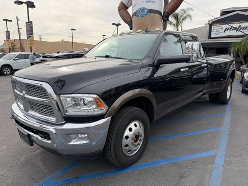 Used 2018 RAM 3500 Laramie image 3