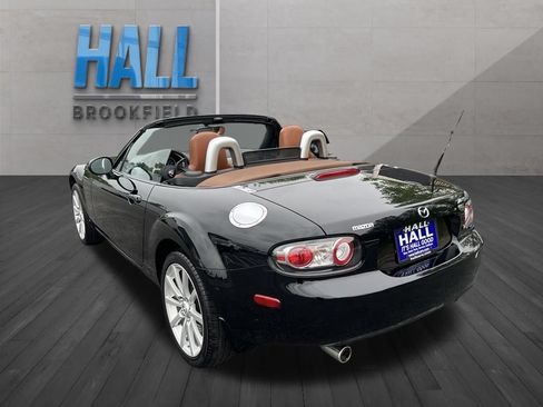 Used 2008 MAZDA MX-5 Miata Grand Touring w/ Premium Pkg RWD image 11