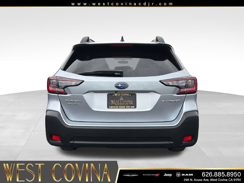 Used 2025 Subaru Outback Premium AWD/4WD image 6