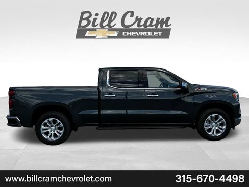 Used 2025 Chevrolet Silverado 1500 LTZ AWD/4WD image 33