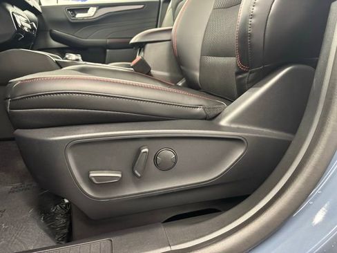 New 2026 Ford Escape ST-Line w/ Tech Pack #1 image 7