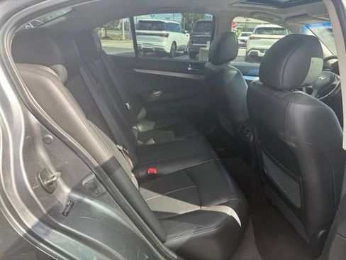 Used 2015 INFINITI Q40 AWD w/ Navigation Package image 21