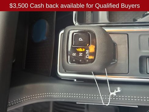 New 2026 Nissan Pathfinder Platinum image 25