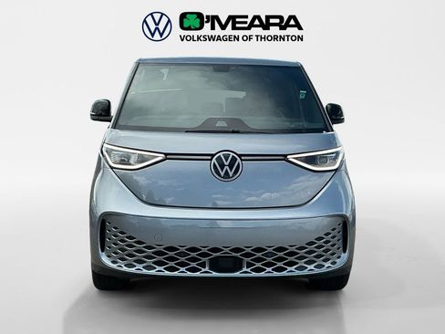 New 2025 Volkswagen ID. Buzz Pro S image 8