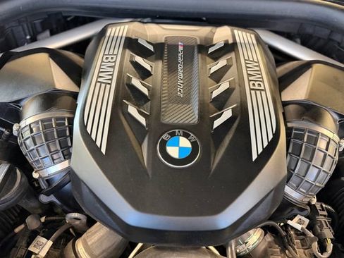 Used 2021 BMW X7 M50i AWD/4WD image 51