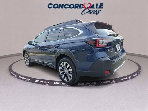 Certified 2025 Subaru Outback Limited AWD/4WD image 5