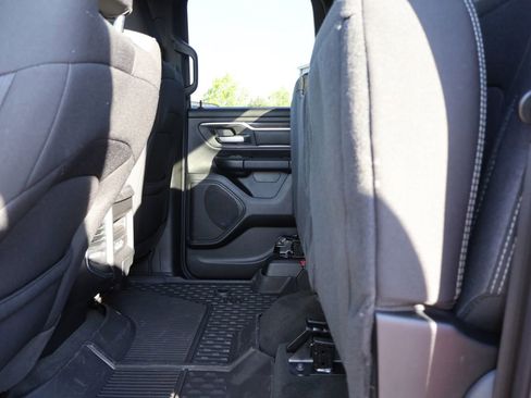 Used 2024 RAM 1500 Big Horn AWD/4WD image 17
