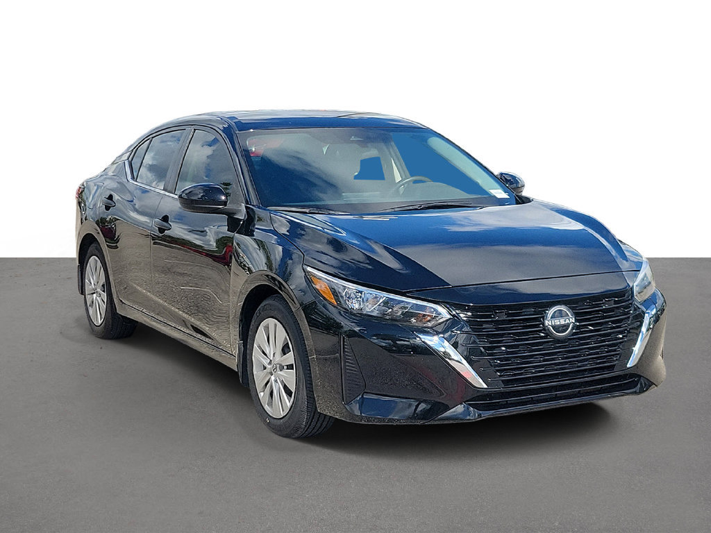 Used 2025 Nissan Sentra S FWD image 2