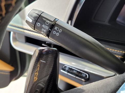 Used 2024 Chevrolet Corvette Z06 w/ Z07 Performance Package image 28