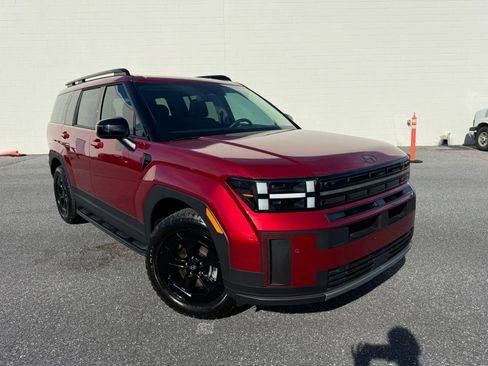 Used 2025 Hyundai Santa Fe XRT image 1