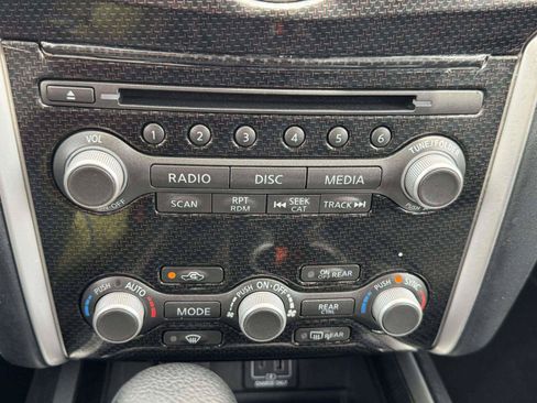 Used 2020 Nissan Pathfinder SV w/ Rock Creek Edition FWD image 37