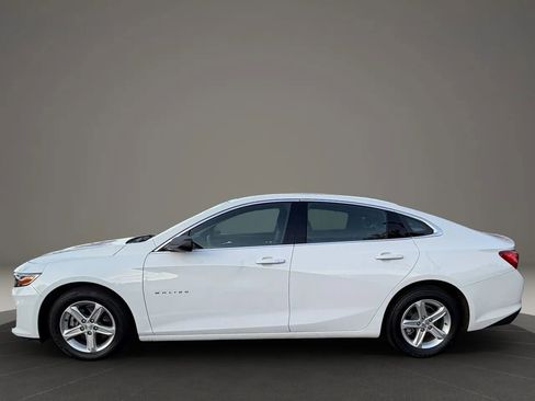 Used 2023 Chevrolet Malibu LS image 5