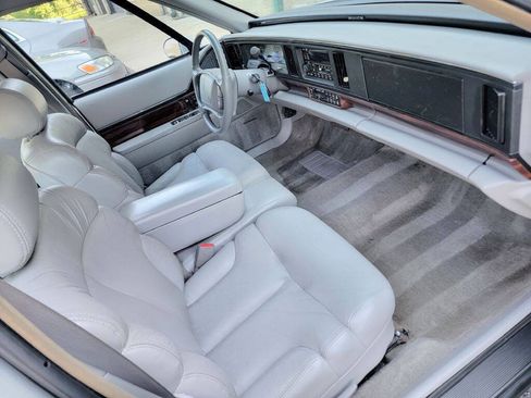 Used 1999 Buick Le Sabre Custom w/ Prestige Opt Pkg FWD image 17