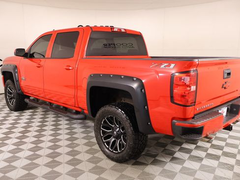 Used 2018 Chevrolet Silverado 1500 LT w/ Texas Edition image 22