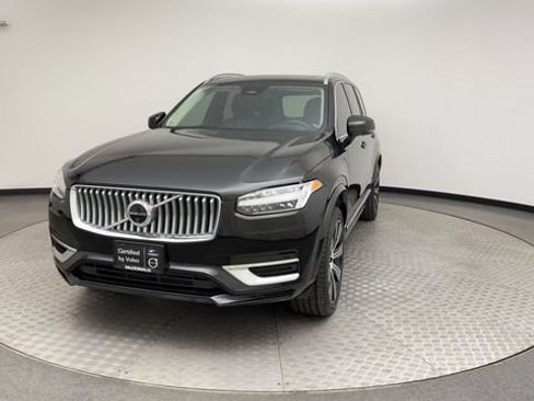 Certified 2024 Volvo XC90 T8 Ultimate w/ Protection Package Premier AWD/4WD image 7