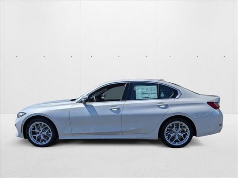 Used 2025 BMW 330i Sedan image 5