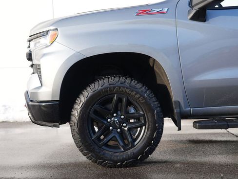 Used 2024 Chevrolet Silverado 1500 LT Trail Boss w/ Convenience Package II image 11