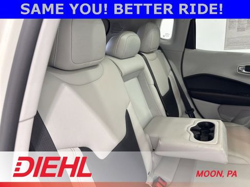 Certified 2018 Jeep Compass Limited w/ Navigation Group image 11