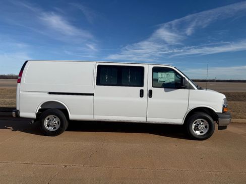 New 2025 Chevrolet Express 3500 Extended w/ Driver Convenience Package RWD image 2