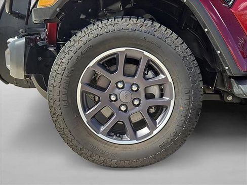 Used 2021 Jeep Wrangler Unlimited Sport AWD/4WD image 24