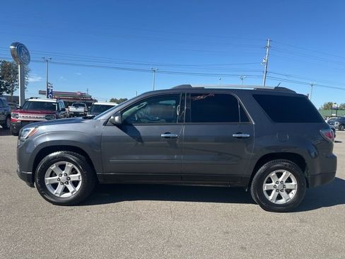 Used 2014 GMC Acadia SLE image 26