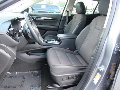 Used 2021 Buick Envision Preferred FWD image 18