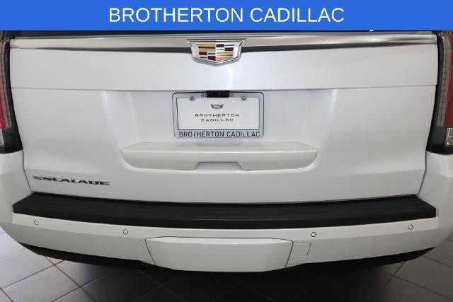 Used 2020 Cadillac Escalade ESV Luxury AWD/4WD image 16