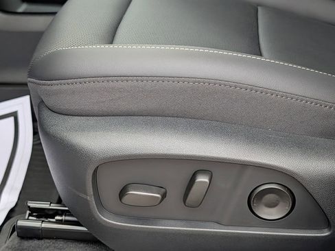 New 2026 GMC Terrain Elevation w/ Elevation Premium Package FWD image 25