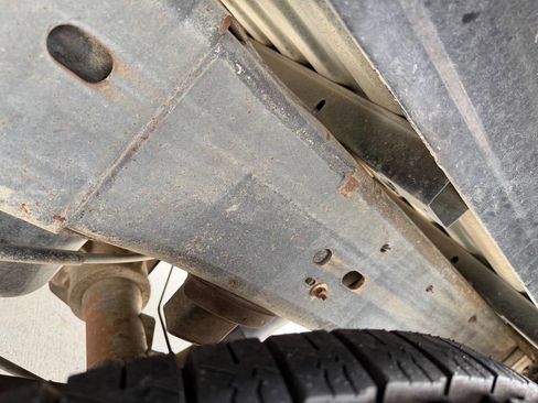 Used 2007 GMC Sierra 2500 SLE w/ Heavy-Duty Power Package image 14