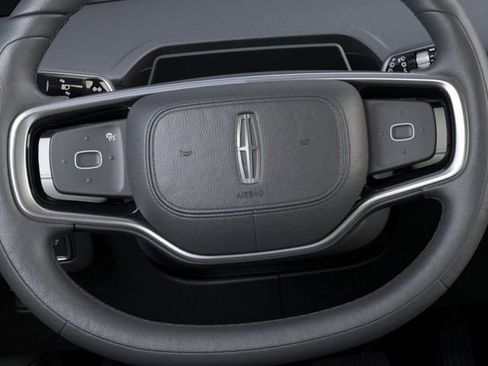 New 2025 Lincoln Nautilus Reserve AWD/4WD image 12
