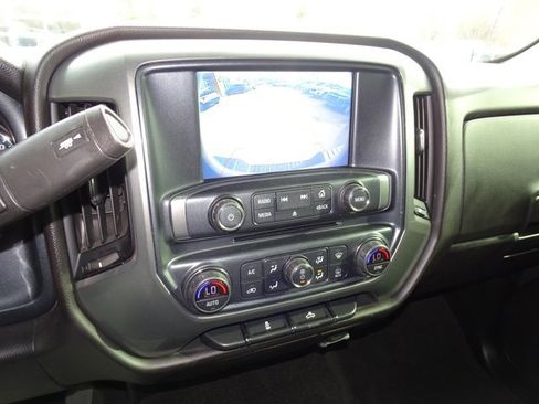 Used 2018 Chevrolet Silverado 1500 LT w/ All Star Edition image 19